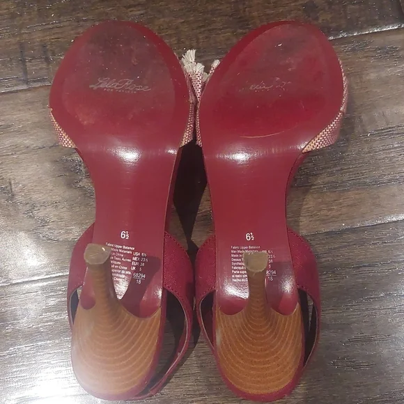 💫❣️MARK DOWN❣️💫cute maroon bow shoes - Picture 9 of 10